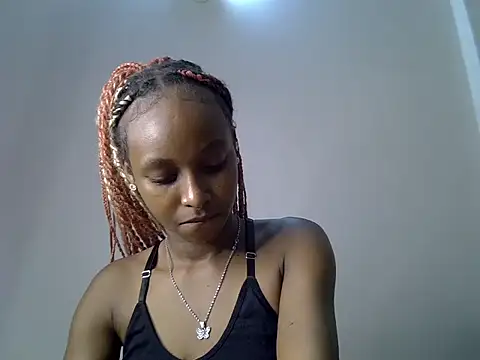 Snapshot of cocolaurah chatting on July 2, 2026, 5:30 pm cocolaurah online show from July 2, 2026, 5:30 pm