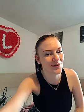 Snapshot of Lia_hase chatting on June 23, 2026, 6:44 am Lia hase online show from June 23, 2026, 6:44 am