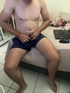 Snapshot of Fer_Ti chatting on June 11, 2026, 10:35 am Fer Ti online show from June 11, 2026, 10:35 am
