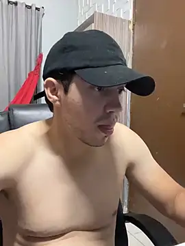 Snapshot of Fer_Ti chatting on July 1, 2026, 10:53 pm Fer Ti online show from July 1, 2026, 10:53 pm