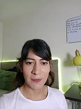 YanaSoHot online show from July 16, 2026, 1:00 am