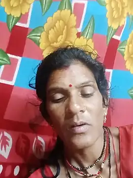Snapshot of Cut_umang74 chatting on July 3, 2026, 6:14 pm Cut umang74 online show from July 3, 2026, 6:14 pm