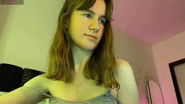 agniia257 online show from July 5, 2026, 9:22 pm