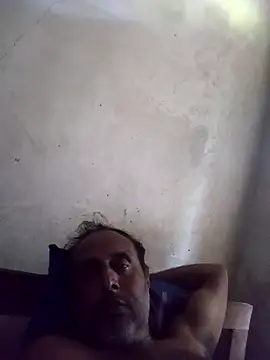 Snapshot of dissa88 chatting on May 31, 2026, 10:33 am dissa88 online show from May 31, 2026, 10:33 am