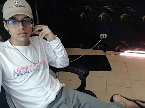 draven sex online show from June 12, 2026, 10:19 pm