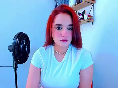 Aishas00 online show from June 24, 2026, 6:29 pm