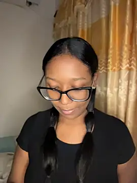 Snapshot of chell_iivy chatting on July 23, 2026, 4:54 am chell iivy online show from July 23, 2026, 4:54 am