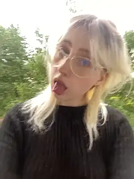 xp blondie online show from July 3, 2026, 2:45 pm