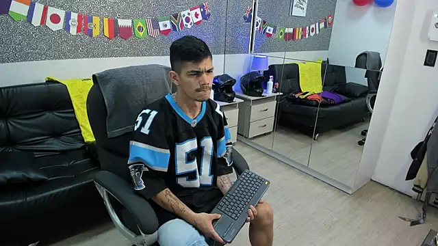 Jared Cole online show from July 2, 2026, 11:27 am
