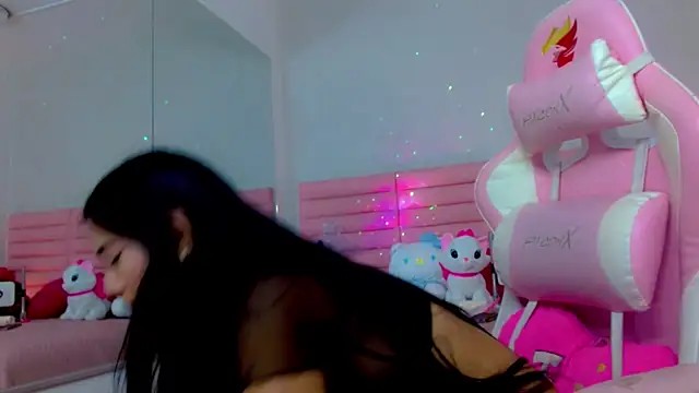 Snapshot of katiuska_lovely chatting on June 14, 2026, 5:09 am katiuska lovely online show from June 14, 2026, 5:09 am