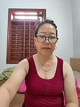 Ai babylove online show from June 13, 2026, 6:33 am