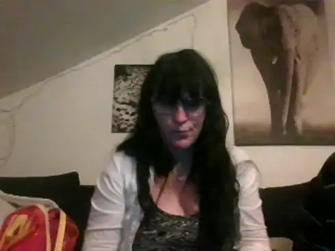 Snapshot of sexujuly88 chatting on February 1, 2025, 10:55 pm sexujuly88 online show from February 1, 2025, 10:55 pm