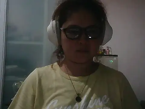 bitchychubby online show from July 12, 2026, 2:52 pm