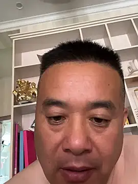 Snapshot of woailllll chatting on July 18, 2026, 1:10 am woailllll online show from July 18, 2026, 1:10 am