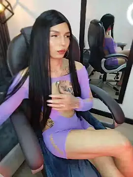 Snapshot of Yessica_Doll chatting on June 18, 2026, 12:31 pm Yessica Doll online show from June 18, 2026, 12:31 pm