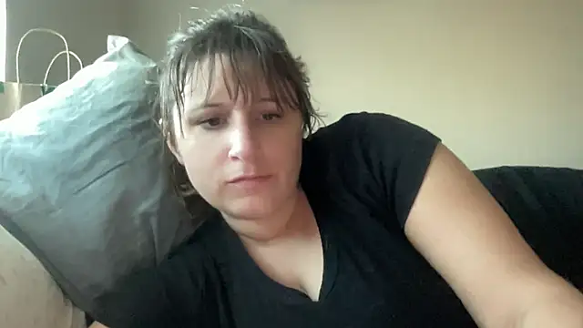 Snapshot of maddiliz chatting on November 5, 2025, 4:51 pm maddiliz online show from November 5, 2025, 4:51 pm