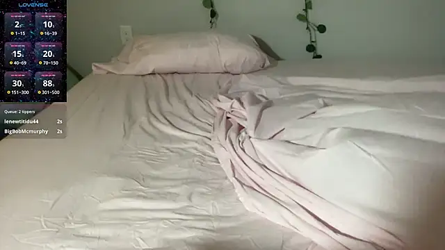 Snapshot of maddiliz chatting on December 5, 2025, 6:22 am maddiliz online show from December 5, 2025, 6:22 am