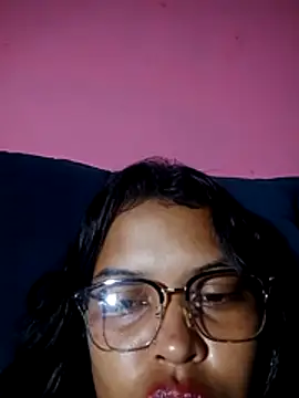 Silmara21 online show from June 4, 2026, 4:07 am
