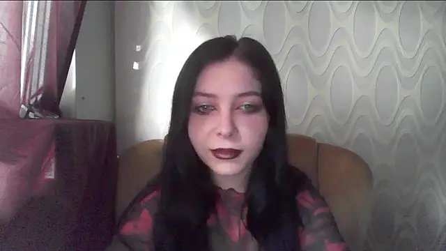 Snapshot of RileyTight chatting on June 8, 2026, 8:15 am RileyTight online show from June 8, 2026, 8:15 am