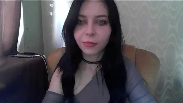 Snapshot of RileyTight chatting on June 11, 2026, 8:34 am RileyTight online show from June 11, 2026, 8:34 am