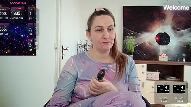 Yevgeshka-Milashka online show from February 18, 2025, 3:10 pm