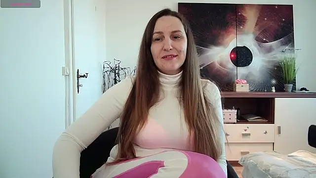 Yevgeshka-Milashka online show from February 19, 2025, 11:38 am