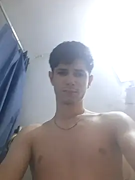 Snapshot of BigAlexxx1 chatting on July 1, 2026, 1:07 am BigAlexxx1 online show from July 1, 2026, 1:07 am