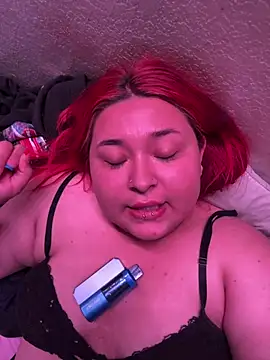 yurfavbaddie online show from June 27, 2026, 9:20 pm