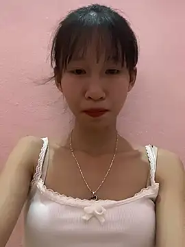 Abi girl12 online show from July 13, 2026, 4:32 pm