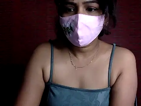 Snapshot of Nisha-moon chatting on July 16, 2026, 6:41 am Nisha-moon online show from July 16, 2026, 6:41 am