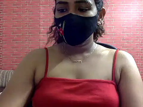 Snapshot of Nisha-moon chatting on July 20, 2026, 7:22 am Nisha-moon online show from July 20, 2026, 7:22 am