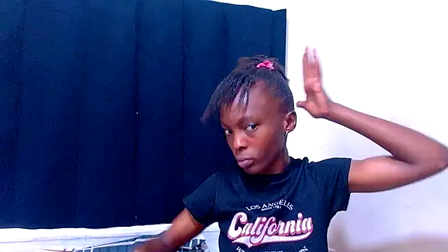 Mitchydoll online show from June 12, 2026, 7:24 pm