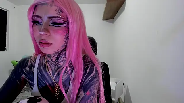 Nickidoll66  online show from June 7, 2026, 9:51 pm