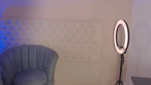 alexa   11 online show from June 22, 2026, 12:24 pm