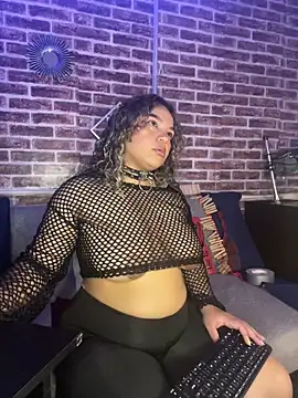 Snapshot of emma_bdsm_ chatting on June 10, 2026, 4:34 am emma bdsm online show from June 10, 2026, 4:34 am