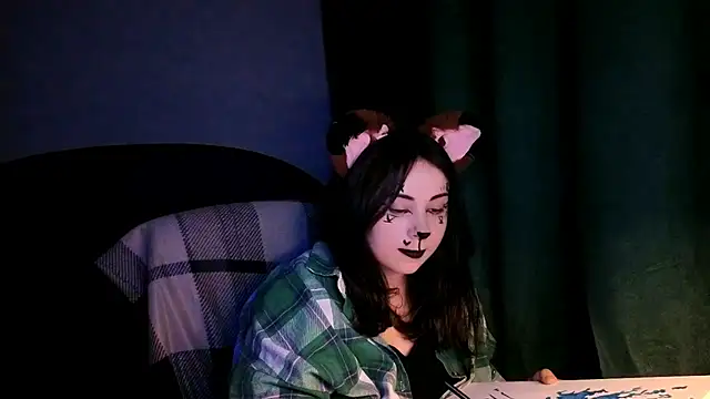 Snapshot of KattyySummer chatting on June 16, 2026, 8:22 pm KattyySummer online show from June 16, 2026, 8:22 pm
