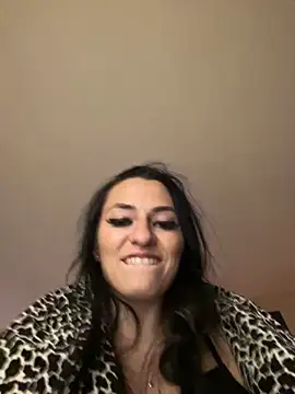 Snapshot of smoothkissx chatting on January 9, 2025, 9:05 pm smoothkissx online show from January 9, 2025, 9:05 pm