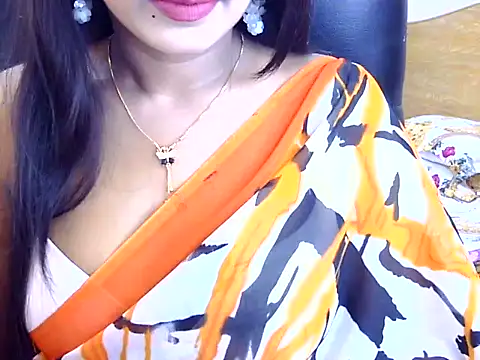 Snapshot of Noor_Zarin27 chatting on July 11, 2026, 7:16 pm Noor Zarin27 online show from July 11, 2026, 7:16 pm