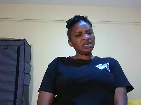 Sexylove255 online show from June 3, 2026, 2:33 pm
