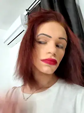 translady19 online show from June 25, 2026, 9:30 pm