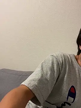 Natsu x  online show from July 13, 2026, 4:21 pm