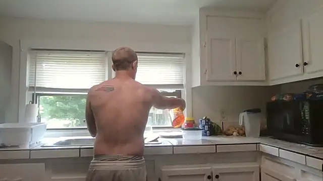 Daddy Smallz xxx online show from June 18, 2026, 6:56 pm