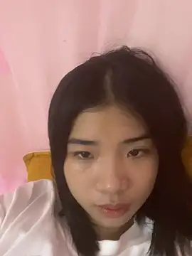 -Kempi- online show from July 22, 2026, 2:47 am