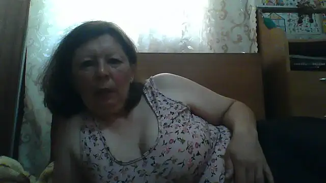 Schastlivaya43 online show from June 9, 2026, 8:04 am