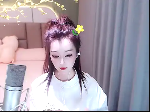 Snapshot of Mimi66688 chatting on June 11, 2026, 10:35 am Mimi66688 online show from June 11, 2026, 10:35 am