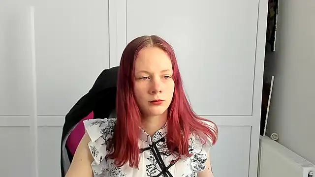 Snapshot of Skylar_spring chatting on June 21, 2026, 6:05 am Skylar spring online show from June 21, 2026, 6:05 am
