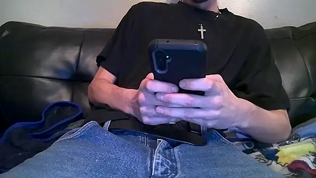 Snapshot of Mstrdstrctn7 chatting on January 27, 2025, 6:20 pm Mstrdstrctn7 online show from January 27, 2025, 6:20 pm