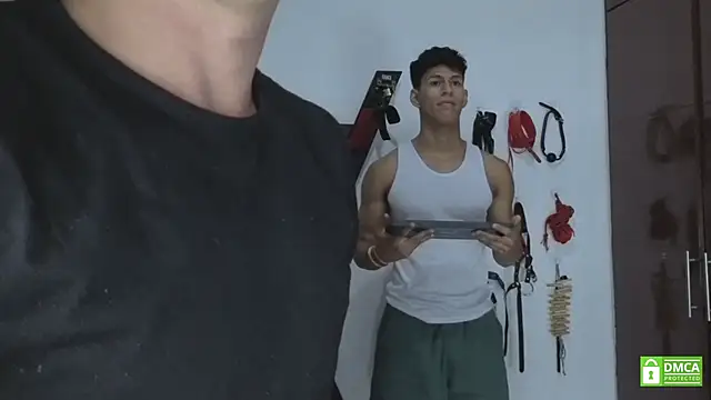 Snapshot of Nicolas_AthleticBoy chatting on June 19, 2026, 7:50 pm Nicolas AthleticBoy online show from June 19, 2026, 7:50 pm