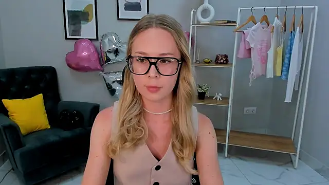 Dana Long online show from June 7, 2026, 12:53 pm