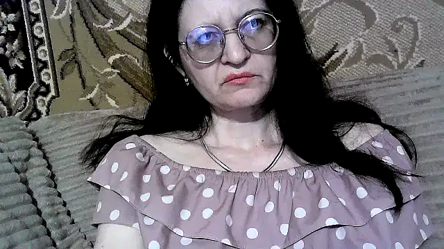 Dear Annet online show from June 13, 2026, 8:29 pm